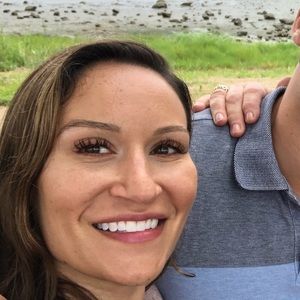 Meet your Posher, Alicia